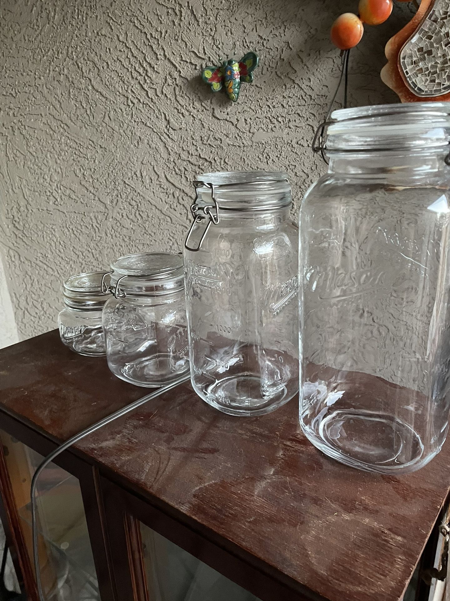 4 Mason Jars