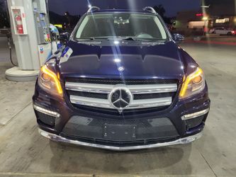 2013 Mercedes Benz GL550