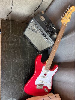 Squier guitar 🎸 and amplifier speaker