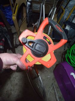 100 Ft Lufkin Tape Measure