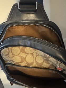Coach Crossbody - Universal 