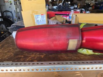 Chevy Silverado 1998 tail lights OEM