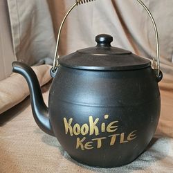 McCoy Kookie Kettle Cookie Jar