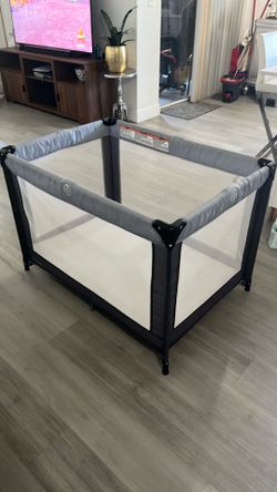 Pack and play with additional mattress!
