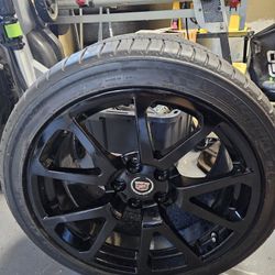 Corvette Tire And Rim