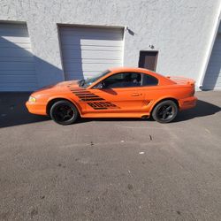 1996 Ford Mustang
