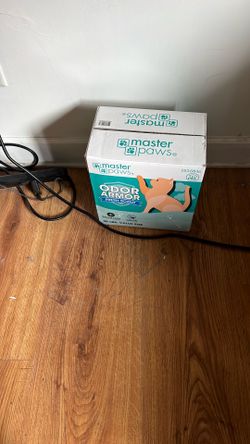 40 lbs Cat litter
