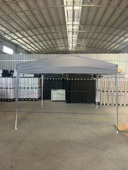 Brand New 10\times10 Pop-Up Canopy Tent - Heavy Duty Outdoor Gazebo