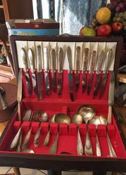 Simeon L & George H Rogers silver plate set