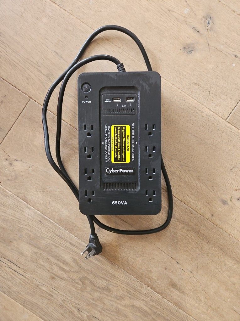 Cyberpower 650 V 8 OUTLET UPS Battery BACKUP
