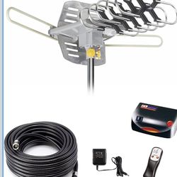 New in Box 150 Miles Outdoor Amplified Antenna  HD TV, UHF, VHF, FM