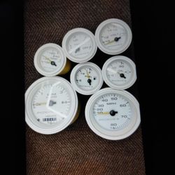 7 Boats  Gauges Shockwave