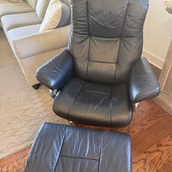 Stressless chair. 