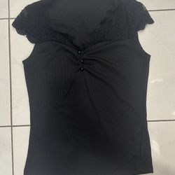 Women’s Black Top