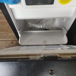 Kitchen Aid Ice Maker