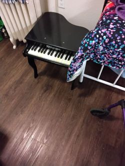 Mini piano