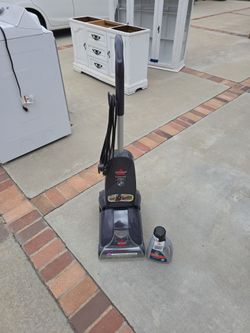 Carpet cleaner