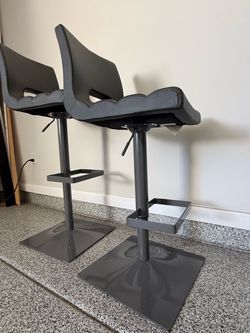 Counter/Bar Stools; adjustable and swivel