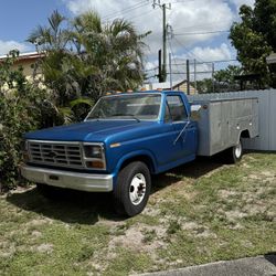 1985 Ford F-350