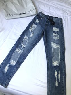 FASHION NOVA BOYFRIEND JEANS