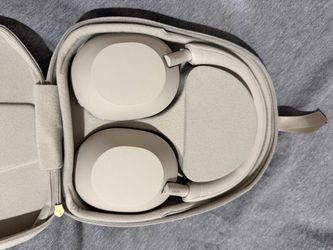 Sony WH-1000XM5 Wireless Headphones with Case