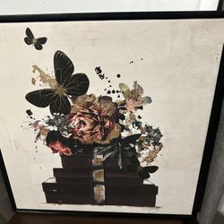 home decor wall hanging pictures  $10 each 