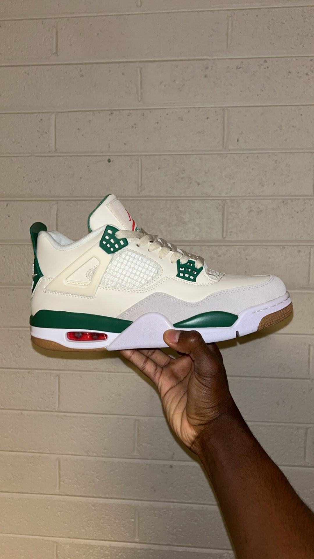 Jordan 4 Pine Green