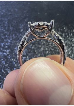 14k white gold ring