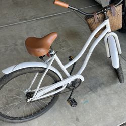 Women’s Beach Cruiser
