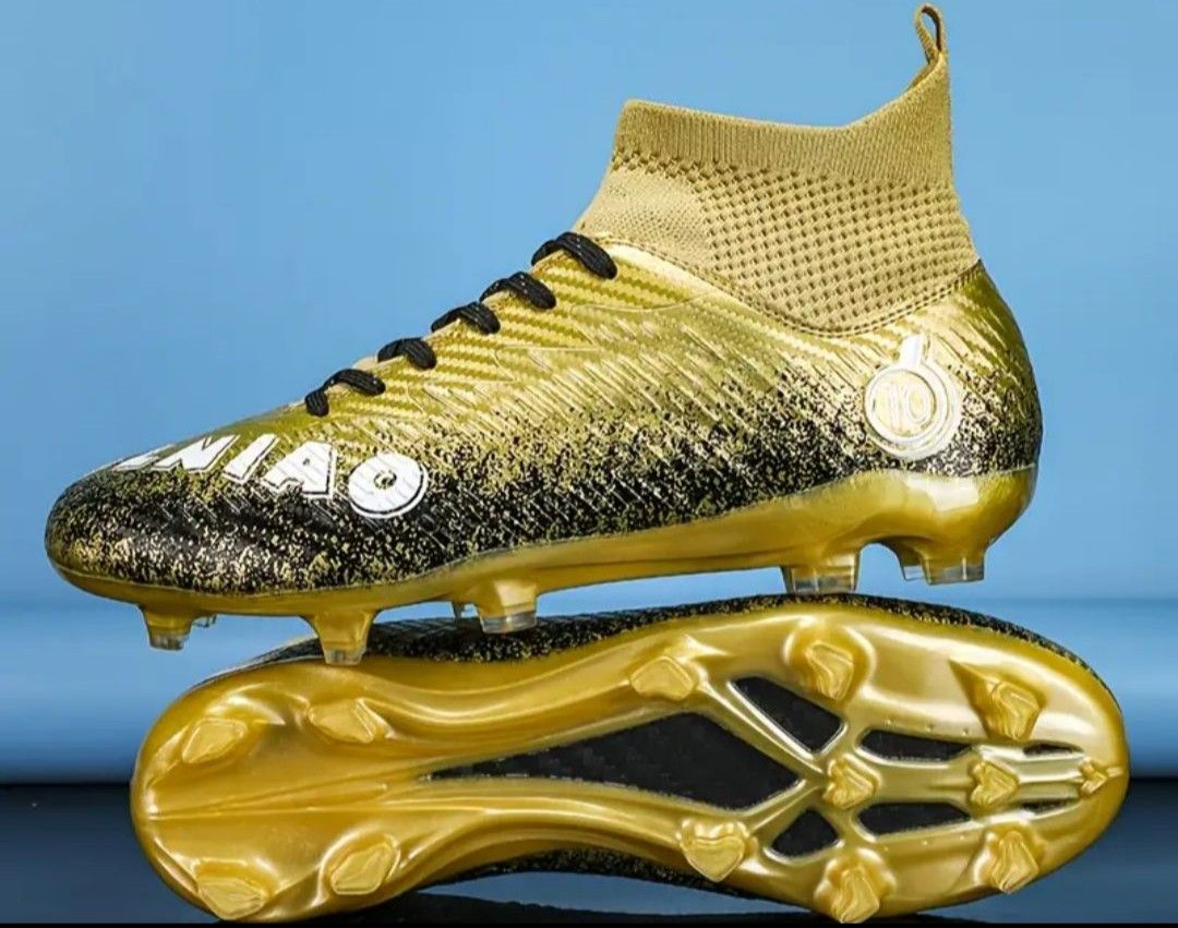 ORIGINAL SOCCER CLEATS