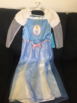 Children's Cinderella costume size 5/6