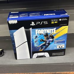Play station 5 slim 825gb in box ( digital )