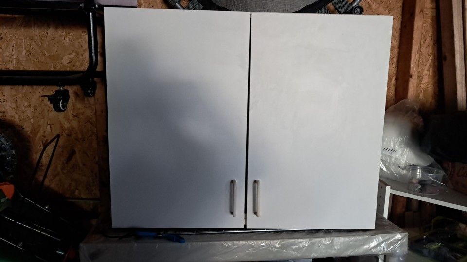 "Wall cabinet "Almost New