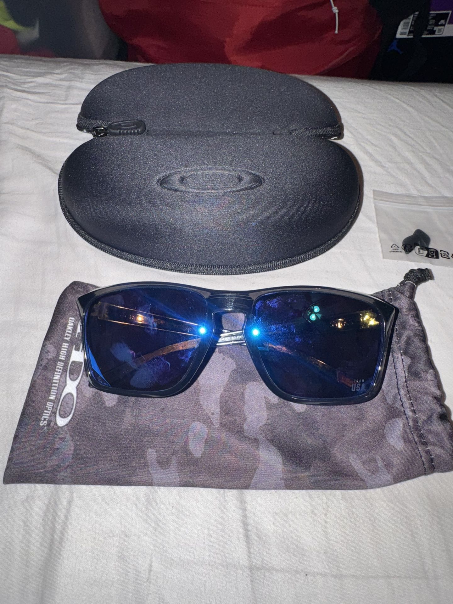 NEW Oakley Sylas XL Team USA Sunglasses