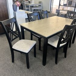 Dining Table With 6 Chairs 