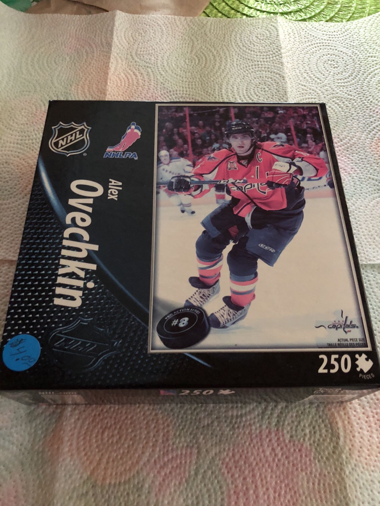 Alex Ovechkin 250 Piece JigsawPuzzle, Never Opened, all pieces present