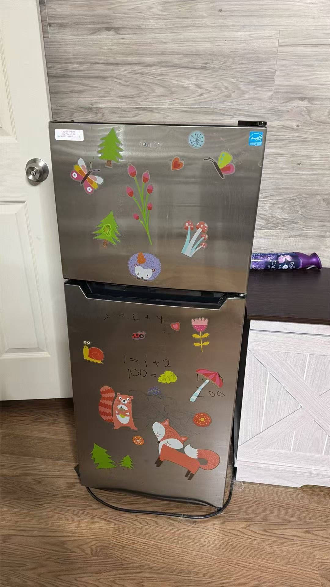 Mini Fridge with Freezer / Small Refrigerator
