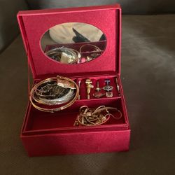 A Very Nice Jewelry Box W/ Mirrow Stuff W/       Jewelry Nice Rings And Bracelets