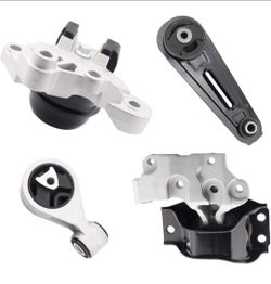 Nissan Rogue 2.5L AWD Engine Mount Kit - Set of 4