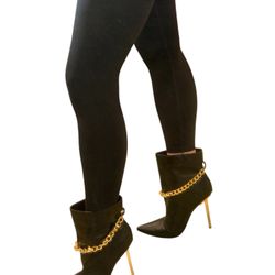 High Heels Boots Size 8,5