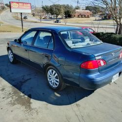 Toyota Carolla gas Saver Runs Great