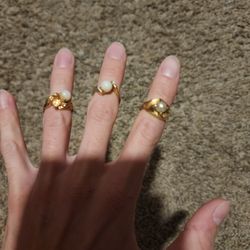 Gold Pearl Rings