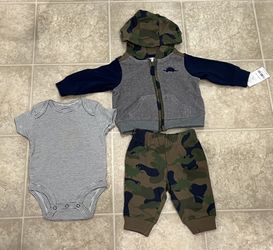 New with tags baby boy 3 piece dinosaur carters outfit size 3 month. $8 firm located in menifee 