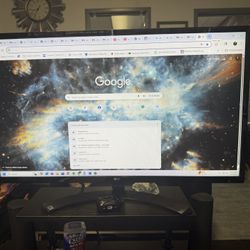 LG Monitor 32” 