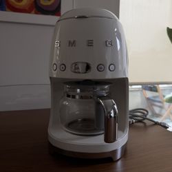 SMEG Drip Filter Coffee Machine Retro