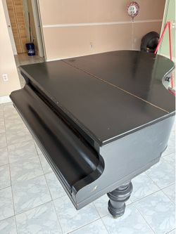 Petrov Baby Grand Piano