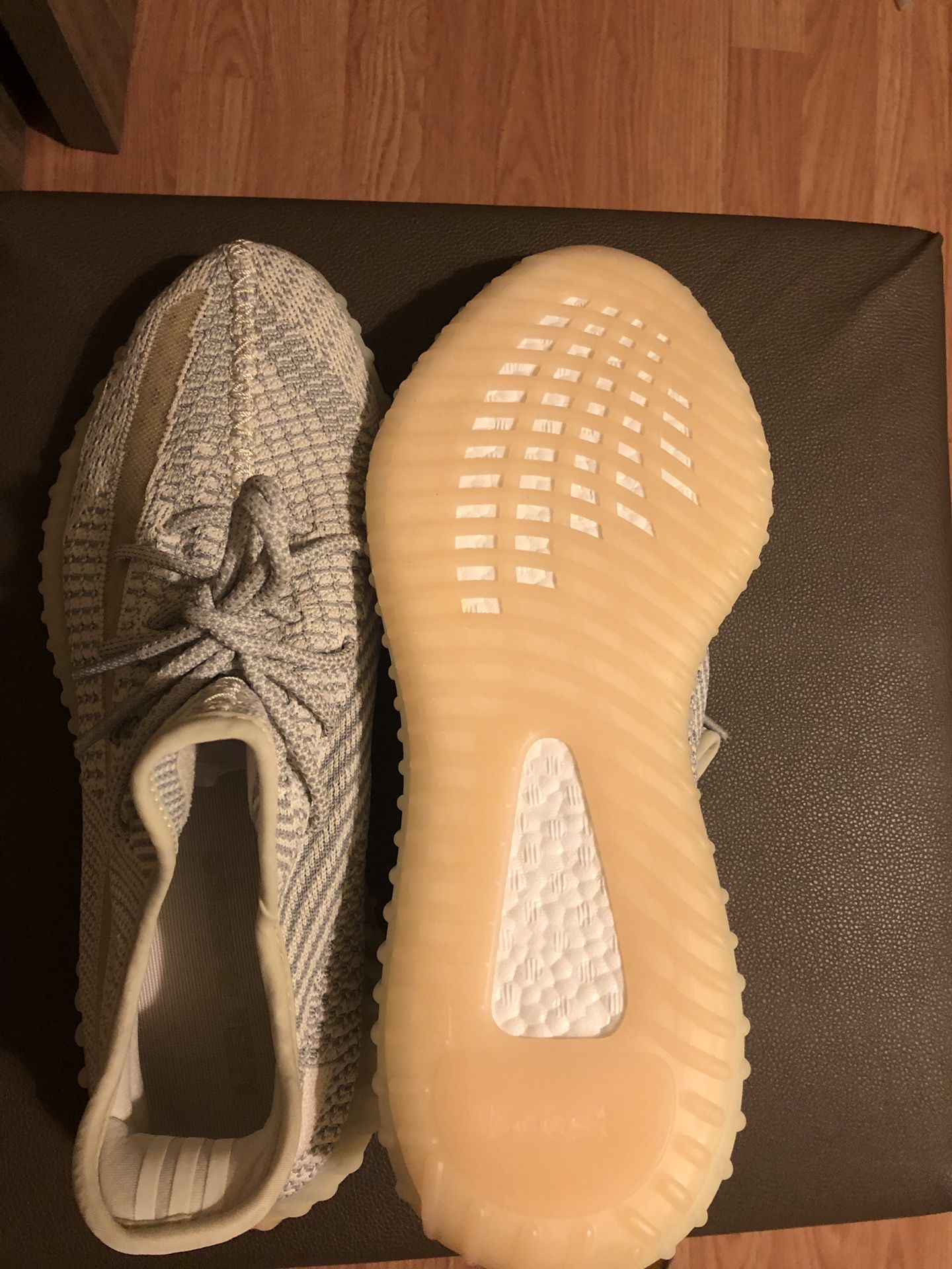 Yeezy 350 v2 Lundmark