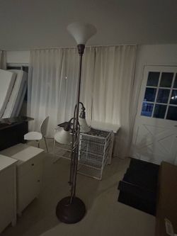 floor lamp