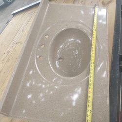 Vanity Top 40x22