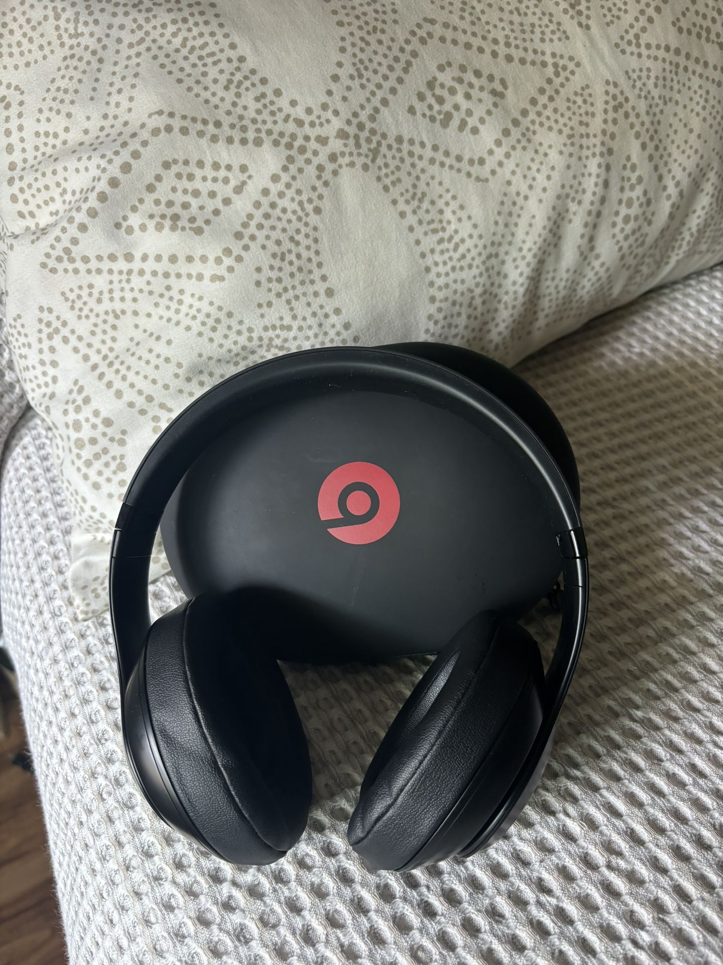 Headphones Beats